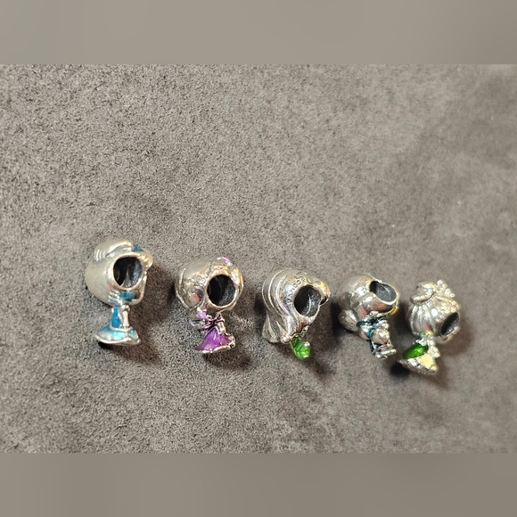 Princess Charms - Picture 2 of 8